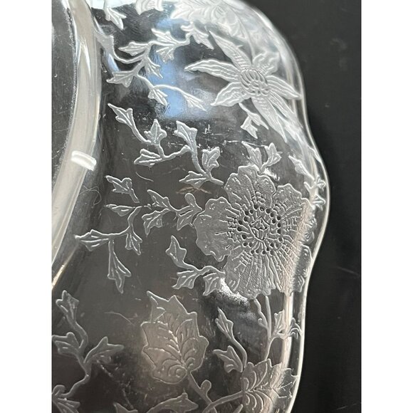 Cambridge Glass “Wildflower” Etched Divided Relish Dish with Handles - Picture 5 of 5